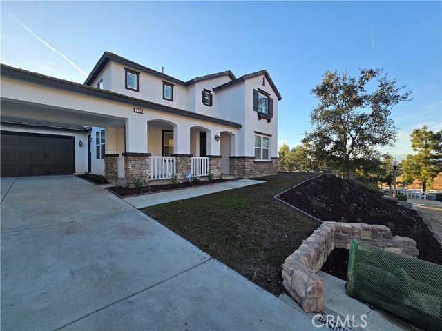 Detail Gallery Image 2 of 30 For 2742 Vandermolen Dr, Norco,  CA 92860 - 5 Beds | 3 Baths