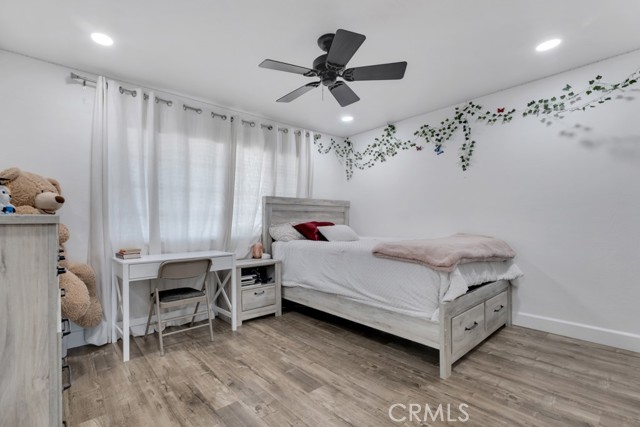 Detail Gallery Image 22 of 34 For 9835 Nevada Ave, Chatsworth,  CA 91311 - 4 Beds | 3 Baths
