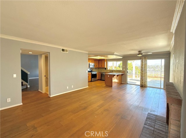 Detail Gallery Image 10 of 39 For 27470 Bolandra Ct, Temecula,  CA 92591 - 4 Beds | 2/1 Baths