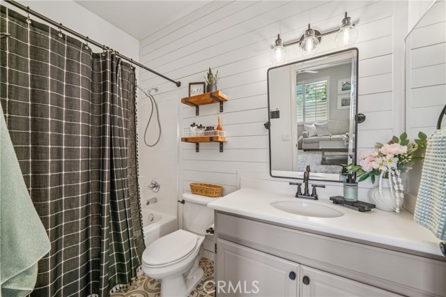 31257 Gatehouse Court, Murrieta CA: https://media.crmls.org/medias/7dc61419-cad2-45ff-9ec6-f2dbeaa0a354.jpg