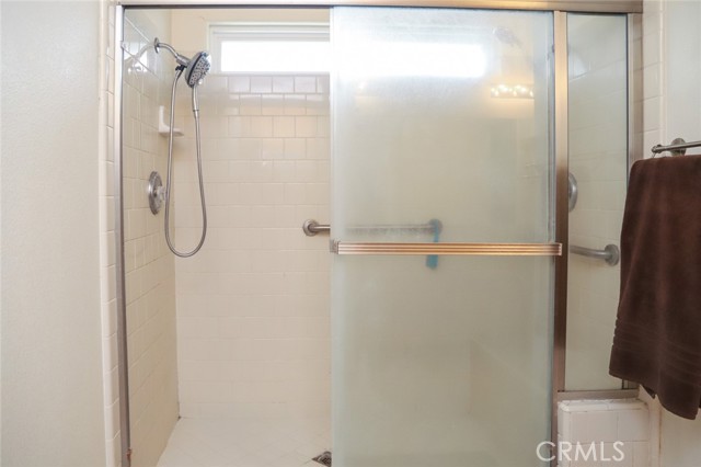 Detail Gallery Image 19 of 31 For 33478 Spreading Oak Ln, Auberry,  CA 93602 - 4 Beds | 3 Baths