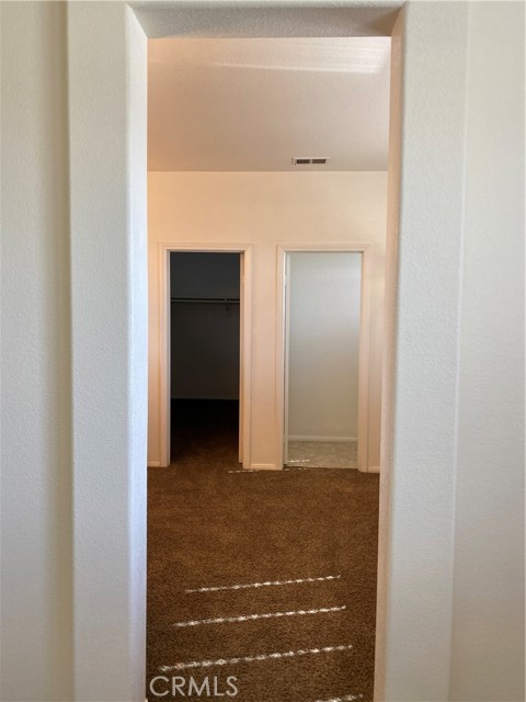 5505 Sunset Ridge Drive, Jurupa Valley CA: https://media.crmls.org/medias/7dc70fba-a31c-40be-a7d5-2f698057ff1b.jpg
