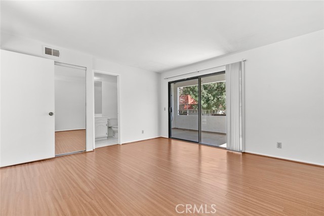 Detail Gallery Image 27 of 66 For 1321 Greenbriar, Glendale,  CA 91207 - 4 Beds | 3/1 Baths