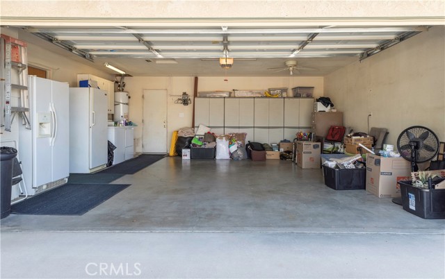 12386 Pawnee Road, Apple Valley CA: https://media.crmls.org/medias/7dc7d0f4-1de4-48da-b215-9c80e9a82557.jpg