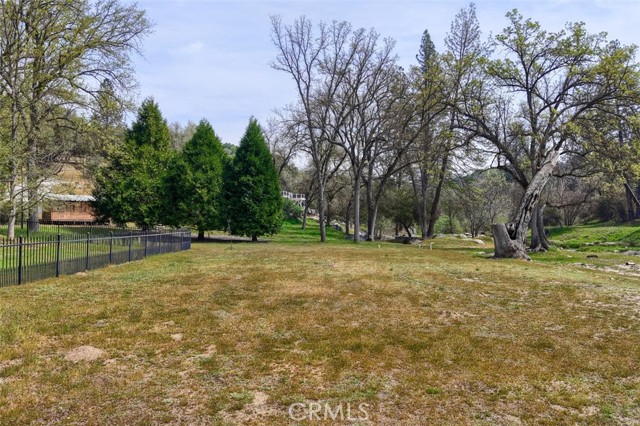 Detail Gallery Image 67 of 75 For 46580 Vista Del Rio, Oakhurst,  CA 93644 - 3 Beds | 3/1 Baths