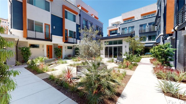 Detail Gallery Image 34 of 38 For 359 E Broadway, Long Beach,  CA 90802 - 2 Beds | 2/1 Baths