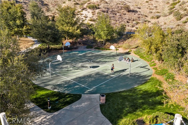 29266 Mission Trail Lane, Valencia CA: https://media.crmls.org/medias/7dc978f5-8422-470e-8e89-7d0a63c3e238.jpg