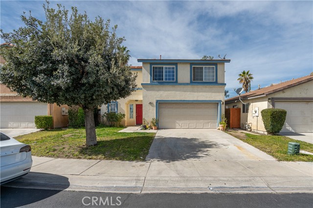 Detail Gallery Image 2 of 30 For 260 Mahogany, San Jacinto,  CA 92582 - 4 Beds | 2/1 Baths