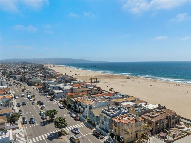 2326 The Strand, Hermosa Beach CA: https://media.crmls.org/medias/7dc9e379-d95c-463d-880b-f3e2dc3ceade.jpg