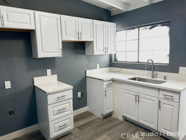 Detail Gallery Image 21 of 29 For 726 Arliss St #B,  Riverside,  CA 92507 - 2 Beds | 2 Baths