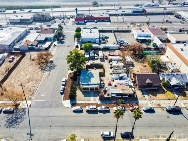 584 E H Street, Colton CA: https://media.crmls.org/medias/7dca3ee4-d96d-4e34-9624-0f313355f12f.jpg
