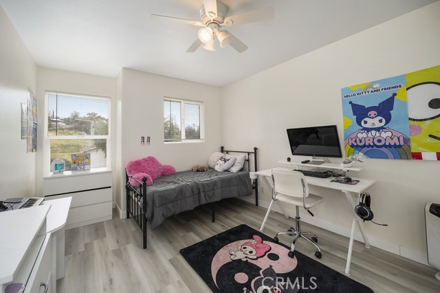 Detail Gallery Image 21 of 29 For 16495 Stevens Ave, Lake Elsinore,  CA 92530 - 3 Beds | 2/1 Baths