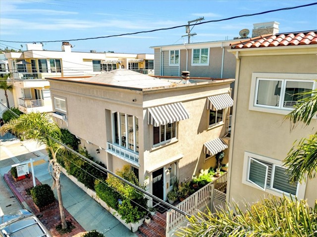 308 2nd Street, Manhattan Beach, California 90266, 2 Bedrooms Bedrooms, ,2 BathroomsBathrooms,Residential,Sold,2nd,PW23185431