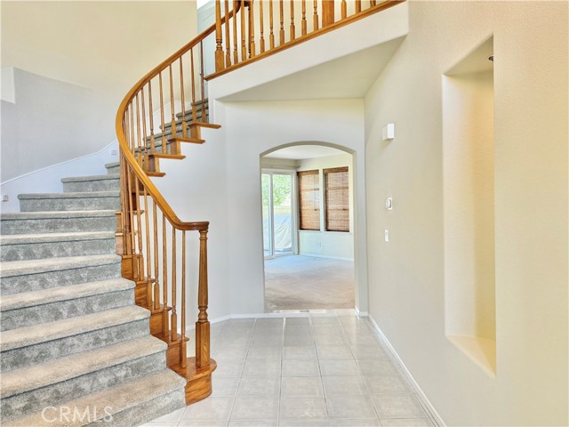 Detail Gallery Image 6 of 25 For 68 Monserrat, Lake Forest,  CA 92610 - 4 Beds | 2/1 Baths