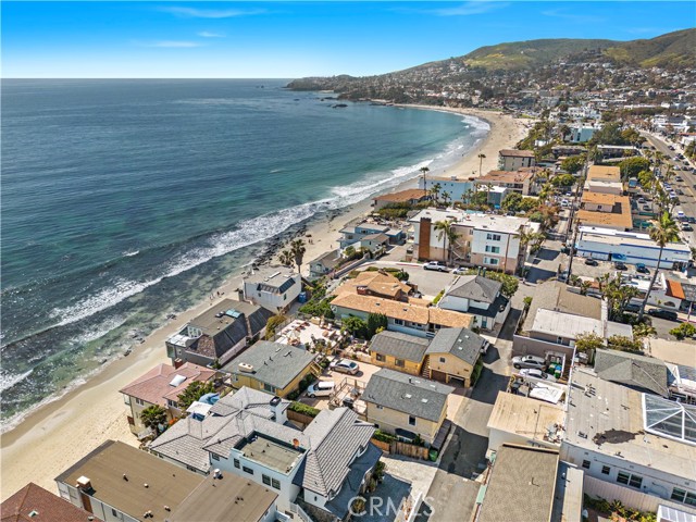 729 Gaviota Drive # 6, Laguna Beach, California 92651, 1 Bedroom Bedrooms, ,1 BathroomBathrooms,Residential Lease,For Rent,729 Gaviota Drive # 6,CROC23220169