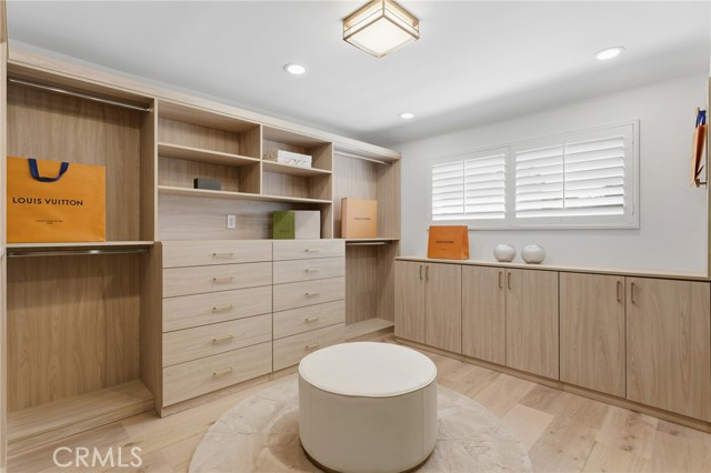 Detail Gallery Image 37 of 65 For 4707 Park Olivo #N,  Calabasas,  CA 91302 - 3 Beds | 3 Baths