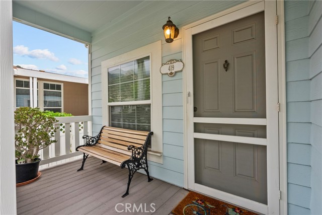 15455 Glenoaks Boulevard, Sylmar CA: https://media.crmls.org/medias/7dce4b27-b8e6-4db7-93b9-d5ddb0e89e65.jpg