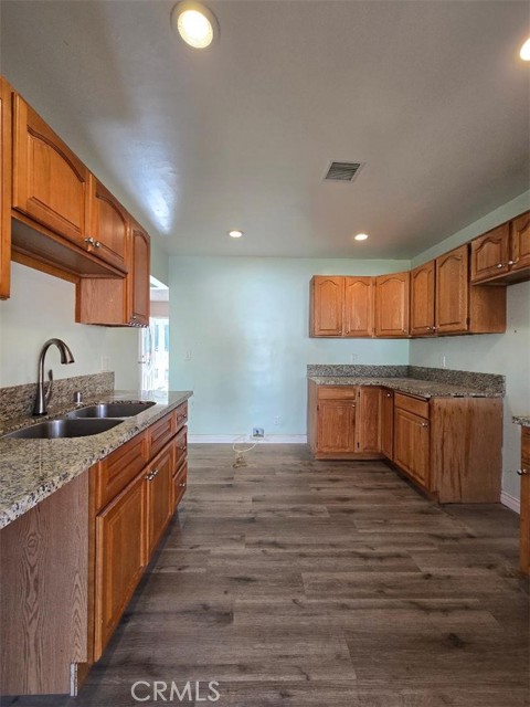 Detail Gallery Image 9 of 13 For 12007 Highdale St, Norwalk,  CA 90650 - 2 Beds | 1 Baths