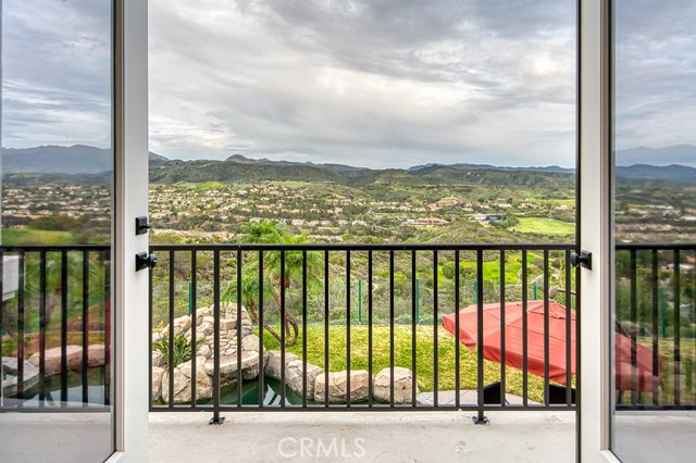 Detail Gallery Image 22 of 56 For 6 Panorama, Coto de Caza,  CA 92679 - 5 Beds | 4/1 Baths