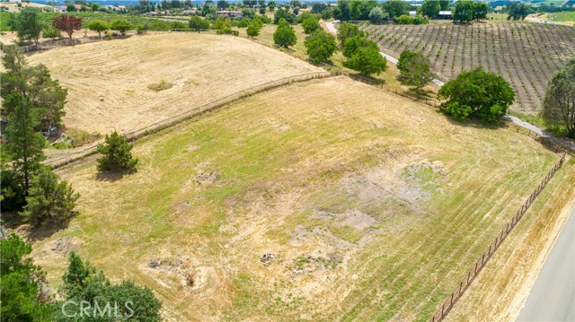 Detail Gallery Image 35 of 44 For 425 Gahan Pl, Paso Robles,  CA 93446 - 3 Beds | 2/1 Baths