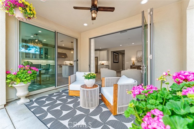 227 Gaspar, Irvine CA: https://media.crmls.org/medias/7dcfc965-f11c-44b6-8645-3df3ac57673b.jpg