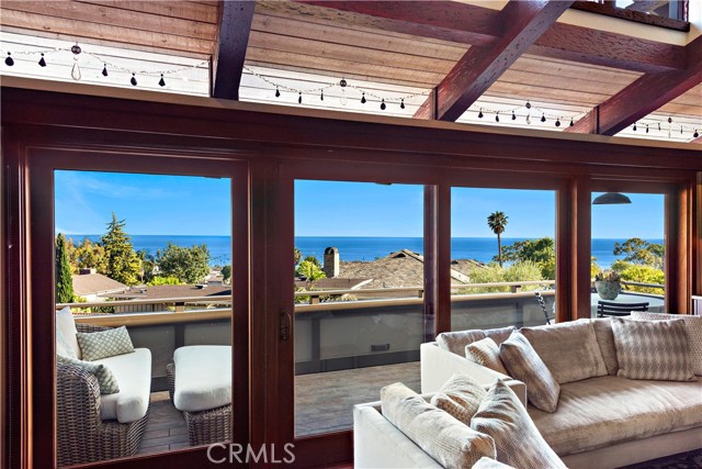 Detail Gallery Image 12 of 62 For 530 High Dr, Laguna Beach,  CA 92651 - 2 Beds | 2 Baths