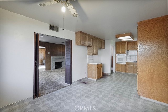 Detail Gallery Image 8 of 29 For 729 Mulberry, Atwater,  CA 95301 - 3 Beds | 2 Baths