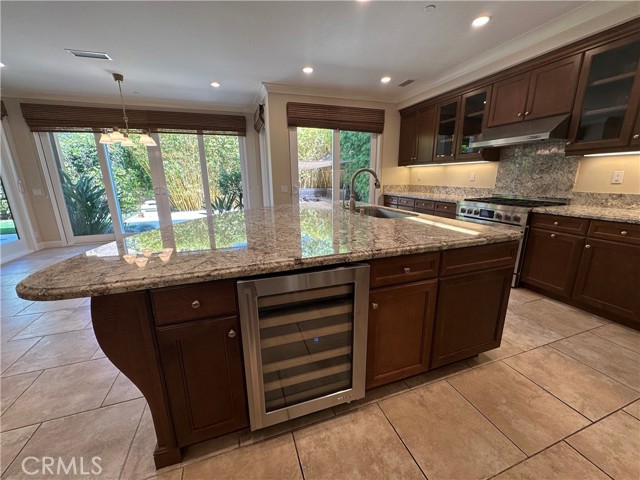 53 Triana, Irvine CA: https://media.crmls.org/medias/7dd12ff1-3f62-4fd9-af99-57ae1d2ba855.jpg