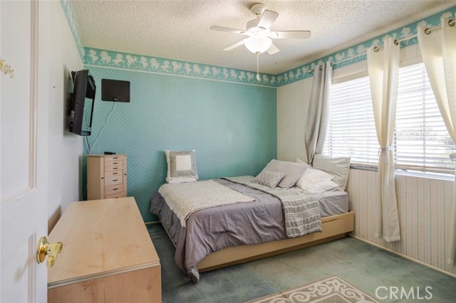 Image 16 of 38 For 4040 Lynd Avenue