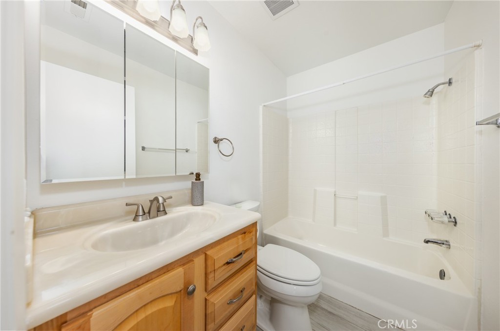 MLS #IG25208872 image #16