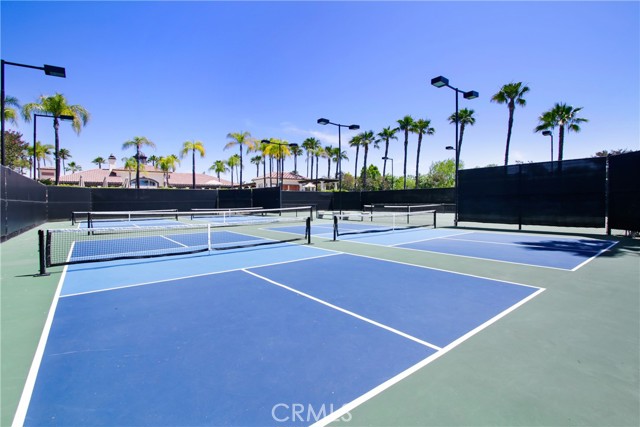 Detail Gallery Image 16 of 68 For 31454 Polo Creek Dr, Temecula,  CA 92591 - 5 Beds | 4/1 Baths