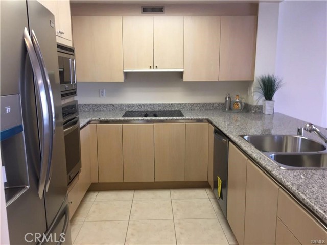 Detail Gallery Image 10 of 30 For 850 E Ocean Bld #1403,  Long Beach,  CA 90802 - 2 Beds | 2 Baths
