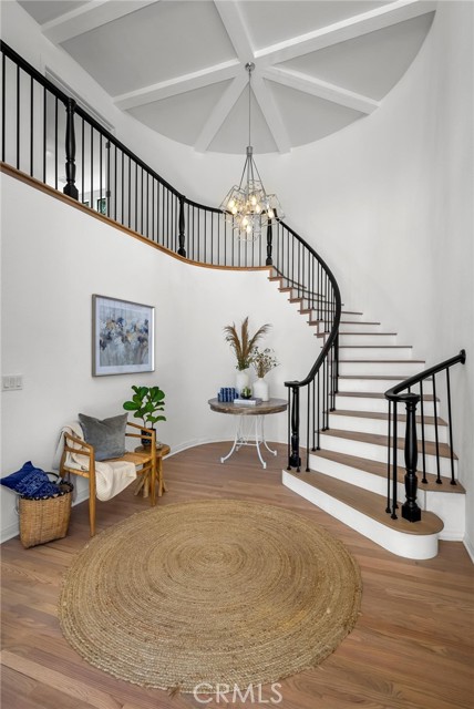 2209 Valley Drive, Manhattan Beach, California 90266, 4 Bedrooms Bedrooms, ,2 BathroomsBathrooms,Residential,Sold,Valley,SB22159548