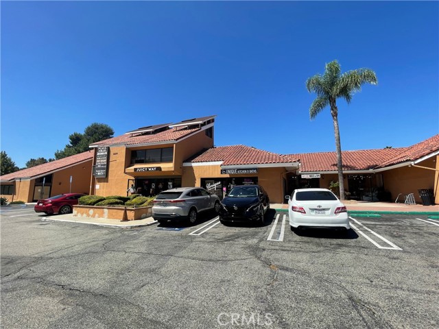 25571 Marguerite Parkway, Mission Viejo, California 92693, ,Commercial Lease,For Rent,25571 Marguerite Parkway,CRPW24175129