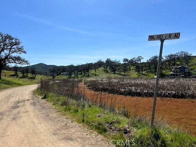 Detail Gallery Image 4 of 9 For 355 Pine Ridge, Lakeport,  CA 95453 - – Beds | – Baths