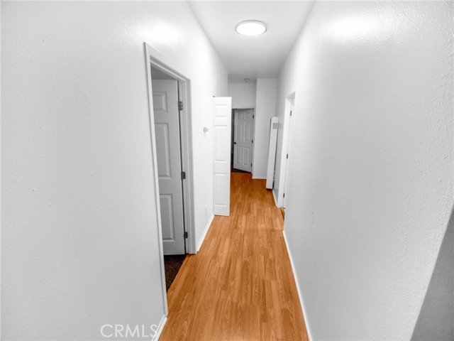 545 W 3rd Street, Long Beach CA: https://media.crmls.org/medias/7dd512a6-afc8-438e-873e-9380544706be.jpg