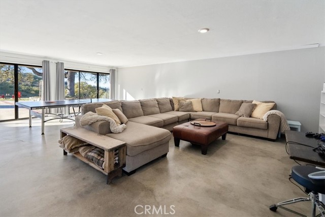 Detail Gallery Image 27 of 62 For 7975 Nacimiento Lake Dr, Paso Robles,  CA 93446 - 6 Beds | 3/1 Baths