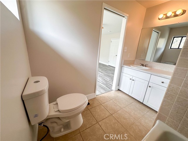 Image 22 of 37 For 4921 Bella Vista Drive