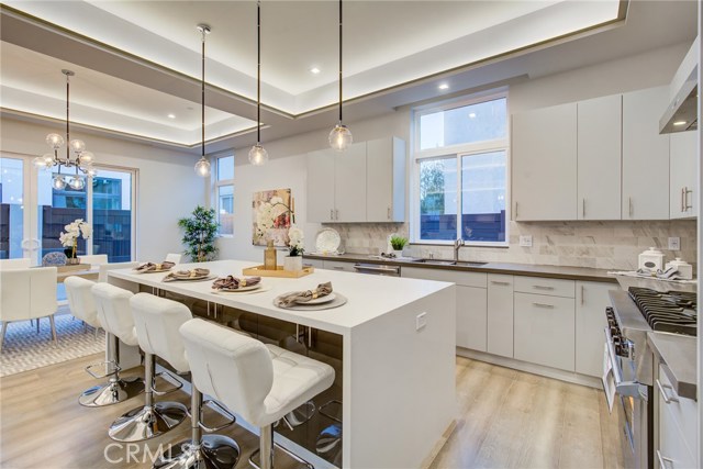 206 Juanita Avenue, Redondo Beach, California 90277, 4 Bedrooms Bedrooms, ,3 BathroomsBathrooms,Residential,Sold,Juanita,PV20030908