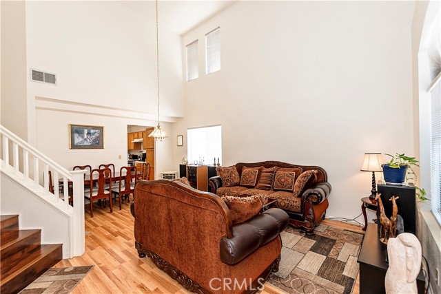 44250 62nd W Street, Lancaster CA: https://media.crmls.org/medias/7dd5ca86-1bb9-41ac-b34b-b489c49ad611.jpg
