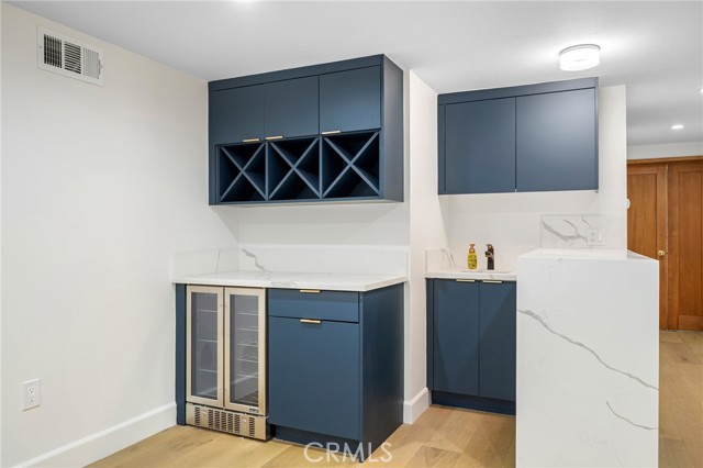 Detail Gallery Image 44 of 70 For 2065 E Altadena, Altadena,  CA 91001 - 7 Beds | 9 Baths