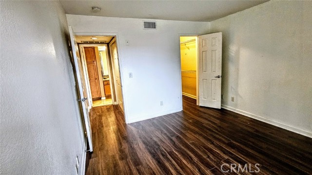 1020 Vista Del Cerro Drive, Corona CA: https://media.crmls.org/medias/7dd659d8-7e9d-4b3c-85da-4a64c0f0f720.jpg
