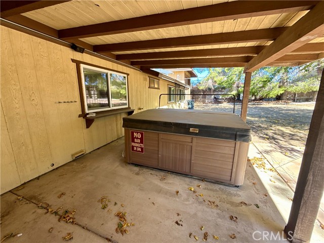 14705 Mandan Road, Apple Valley CA: https://media.crmls.org/medias/7dd7c9a7-e64d-4bd2-b8b1-4e26a78f5f11.jpg