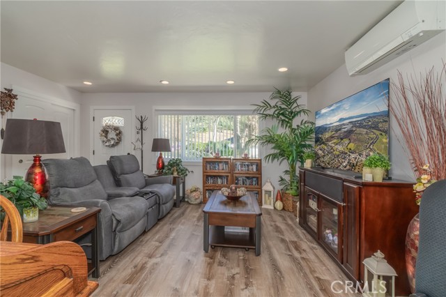 Detail Gallery Image 7 of 26 For 6948 E Plaza Terrace, Lucerne,  CA 95458 - 2 Beds | 1 Baths