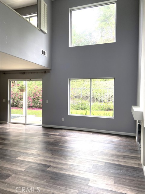 Detail Gallery Image 8 of 31 For 23 Longhorn St, Trabuco Canyon,  CA 92679 - 3 Beds | 2/1 Baths