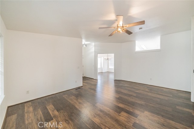 Detail Gallery Image 19 of 55 For 22241 Nisqually Rd #33,  Apple Valley,  CA 92308 - 3 Beds | 2 Baths