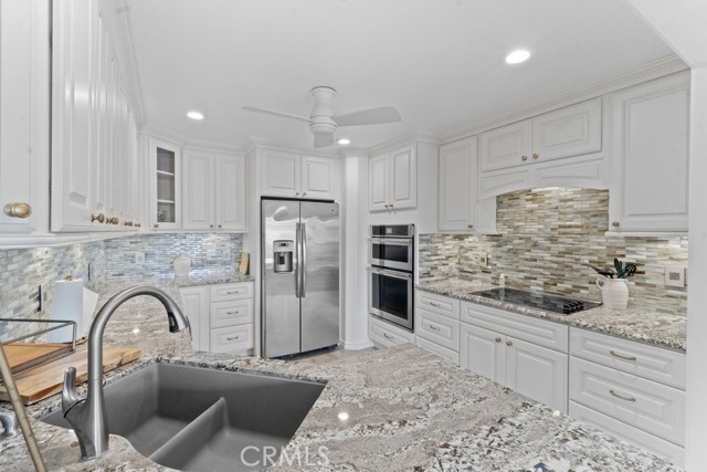 510 Pacific Street, Oceanside, California 92054, 2 Bedrooms Bedrooms, ,2 BathroomsBathrooms,Residential,For Sale,Pacific Street,OC24107588