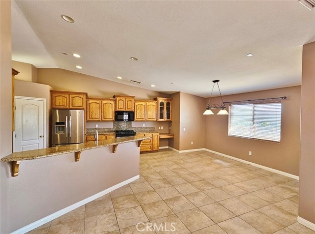 Detail Gallery Image 8 of 71 For 7787 Chaparral Dr, Yucca Valley,  CA 92284 - 4 Beds | 2 Baths