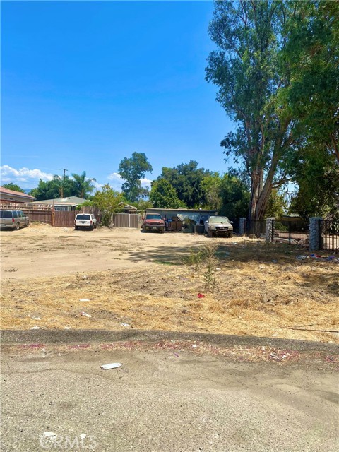 1053 N Madison Street, San Bernardino, California 92411, ,Land,For Sale,1053 N Madison Street,CRCV22175982