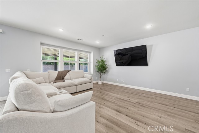 Detail Gallery Image 6 of 33 For 569 Pooish, San Jacinto,  CA 92582 - 3 Beds | 2 Baths